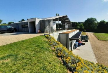 VENEZ DECOUVRIR UN VIGNOBLE, UN CHATEAU AVEC UN DEJEUNER !